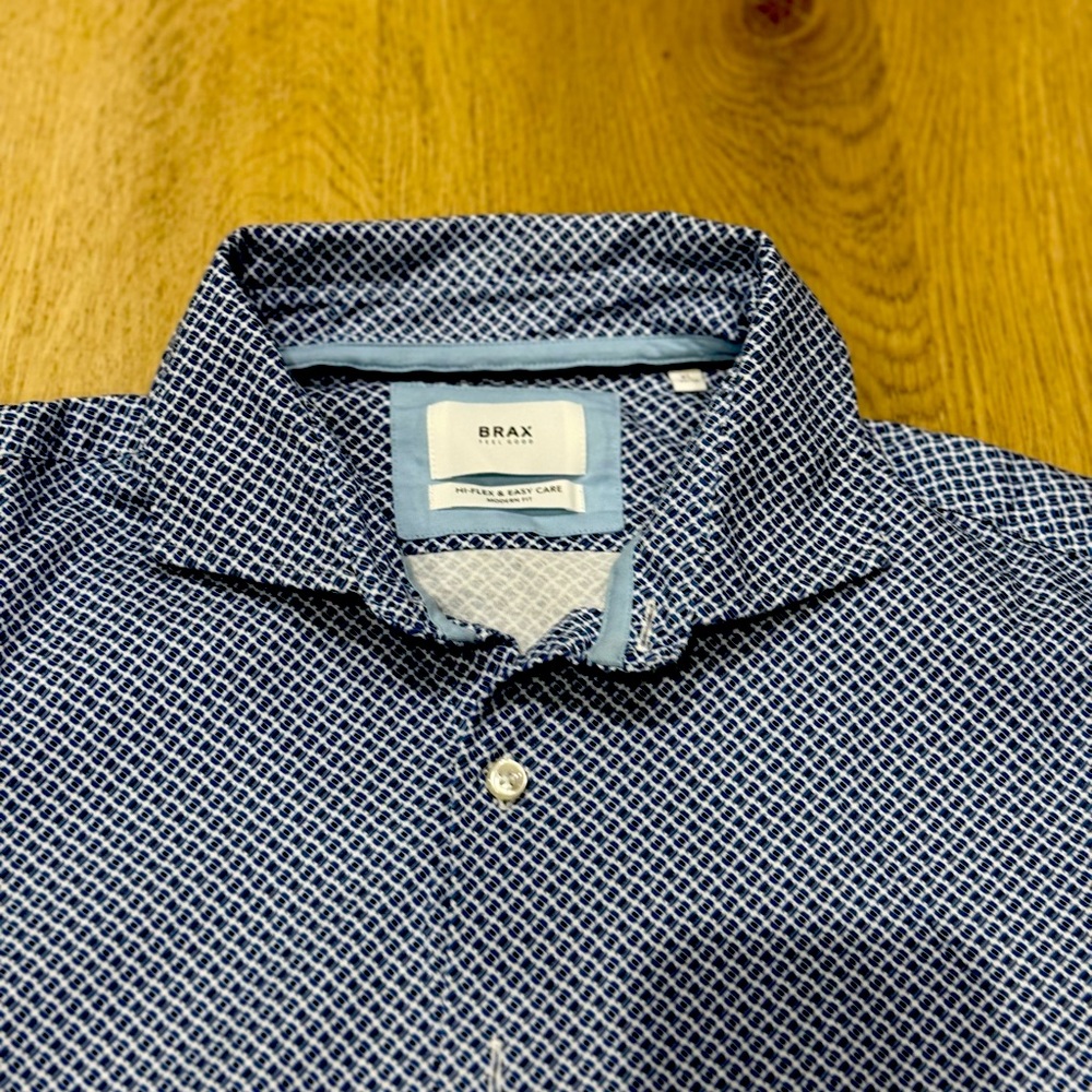 Brax short sleeve button down comfortable shirt